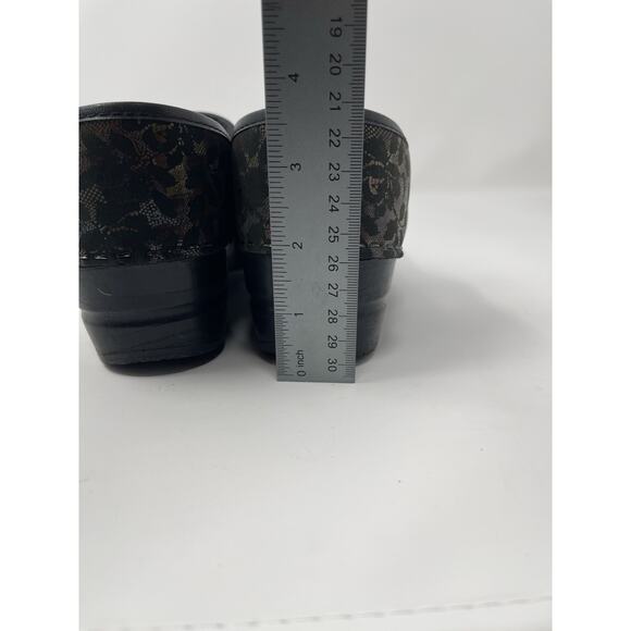 Sanita Black Leather Danish Clogs Floral Lace Pattern EUR 39 US 6.5 - Picture 6 of 13